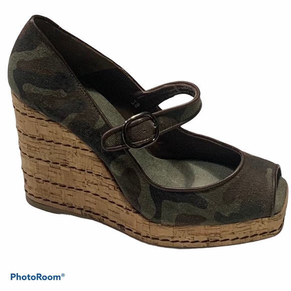 Castaner Silvia Camo Print Cork Espadrille Peep Toe Mary Jane Strap Sz 7.5 - Picture 11 of 11